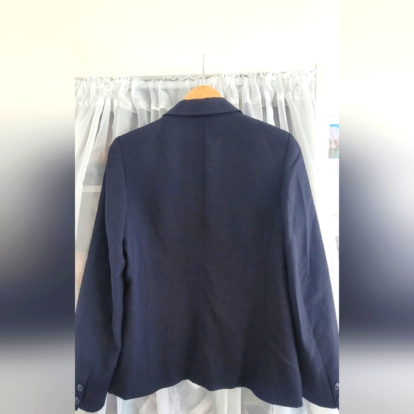 Custom, Jaeger, Navy Blue Blazer in size 6 - Picture 3 of 3